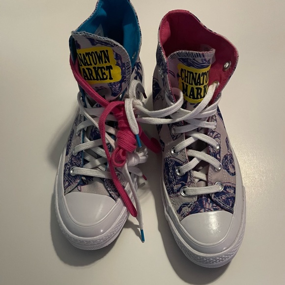Converse x Batman x Chinatown Chuck 70 High Top - Picture 2 of 5